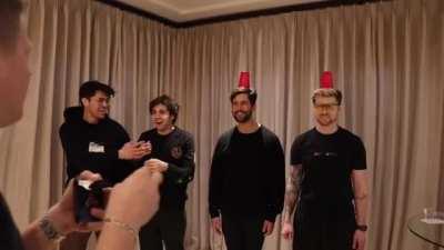 What a great card thrower!