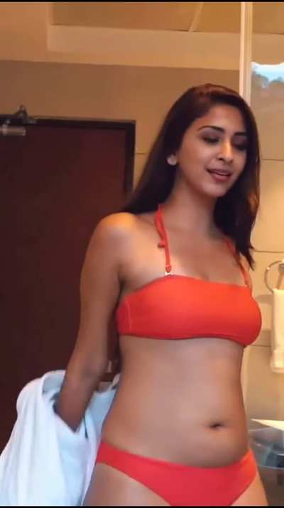 Esshanya Maheshwari  bikini