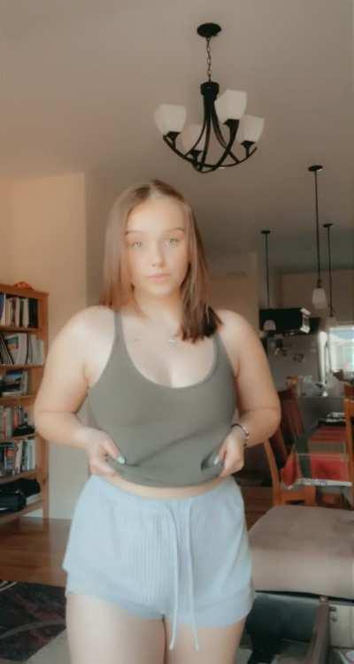 Shirt on or off? [f] (18)