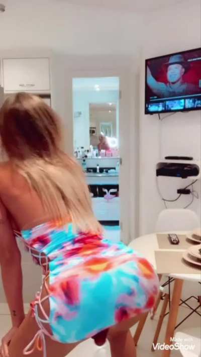 Would you wife up a Tgirl stripper?