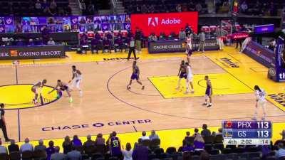 [Highlight] Draymond sniffs out a Suns play design, tells Wiggins to pre-switch the pick-and-roll which forces CP3 into a tough shot