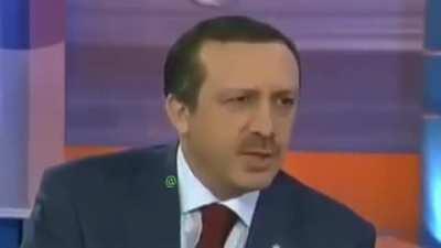 Bu siyasetçi kim? Baya mantıklı konuşuyor.