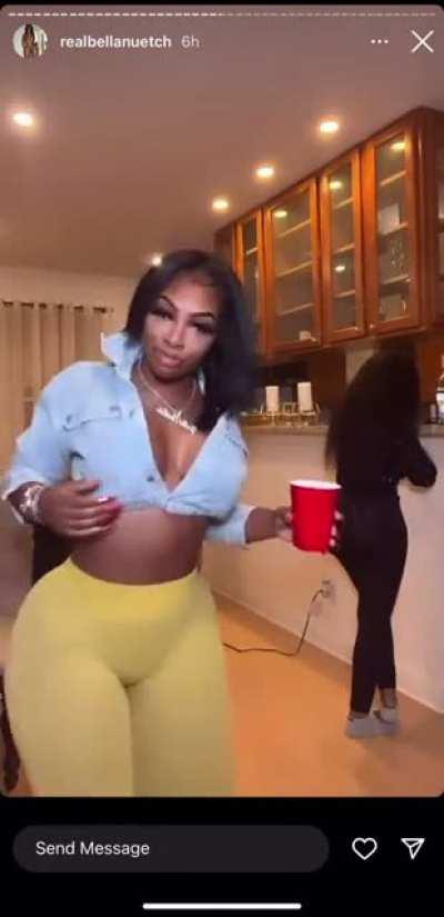 she need to let me lick that mf