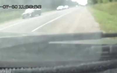 Russia: lada crashes 