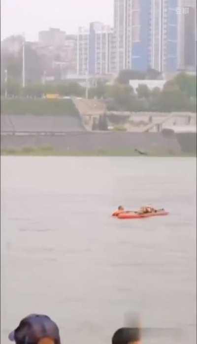 A professional rescuer