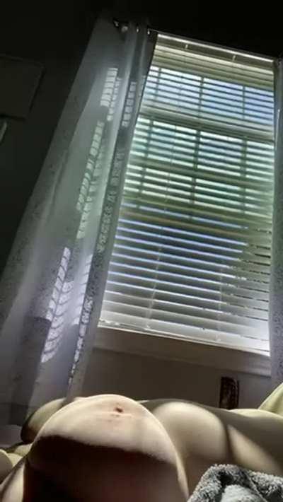 I want someone else to make my tits bounce you know ? 😉