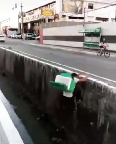 Seu rango já chegou zuado alguma vez ?