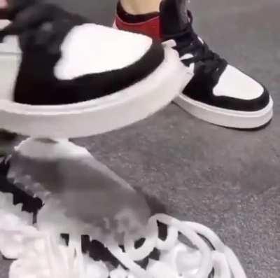 0 idea what's going on in this video