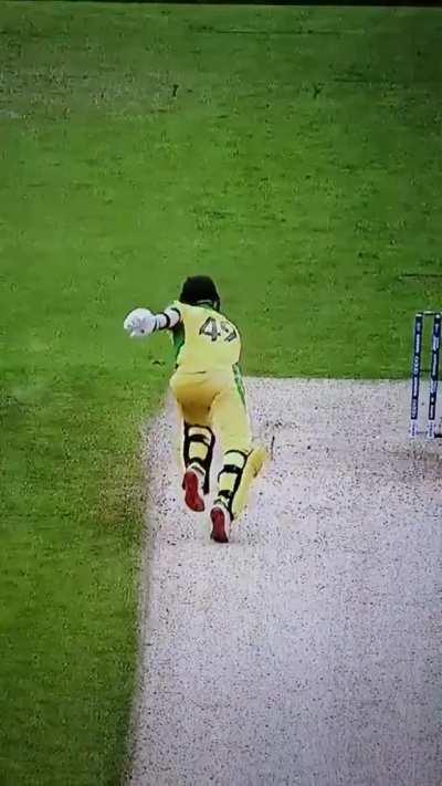 If only he had bigger balls!