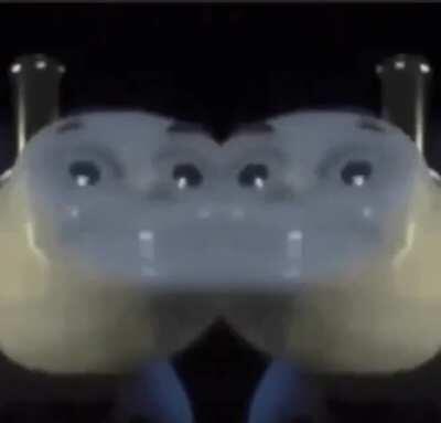 How creepy is this? found a gif and edited it with music and mirror