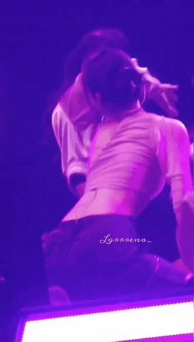 Imagine the view when she ride you reverse cowgirl 🥵