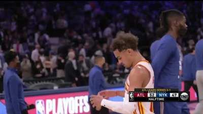 [Highlight] Julius Randle tosses the ball at Trae Young who is on the ground and things get a little chippy