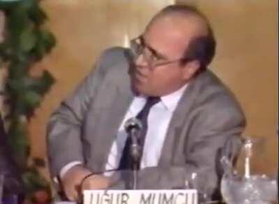 Ugur Mumcu’nun bugune isik tutan konusmasi. “HALK AFFETMIYOR”