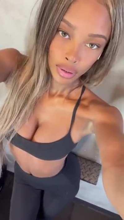 Vinetria Chubbs [2022-05-31]