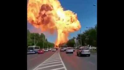 Gas station explodes in Volgograd, Russia.