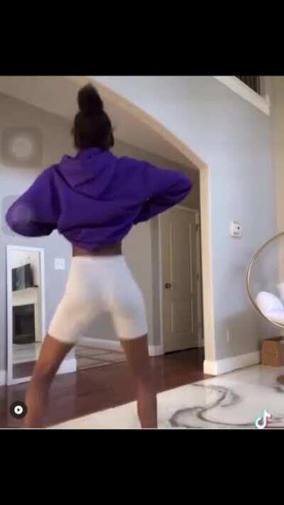 That lil ass be moving lol