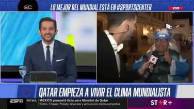 Van llegando los Otakus a Qatar