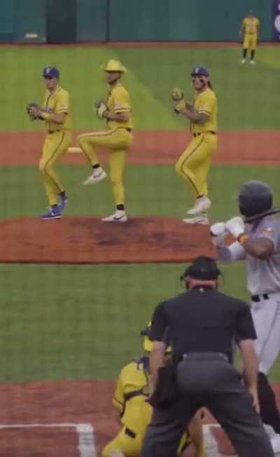 Baseball dudes (*and umpire bro)