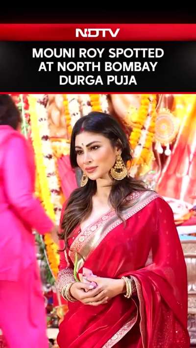 Mouni Roy Spotted At North Bombay Durga Puja