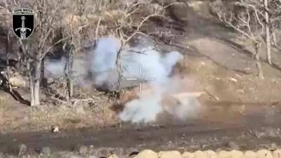 Leopard 2A4 tank of the 33rd Mechanized Brigade fired on Russian positions in the Khurakove direction. January 2025