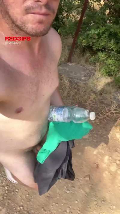 Nearly 100 degrees out but still made the effort 😍