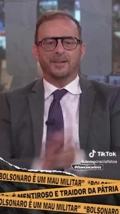 Malandro é o pato, que nasceu de dedo colado pra não usar aliança.