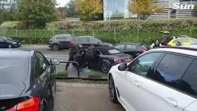 Truly the biggest idiots in cars (See comment for more detail)