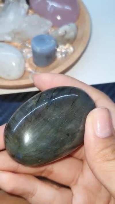 The flashes on this Labradorite that I just bought!