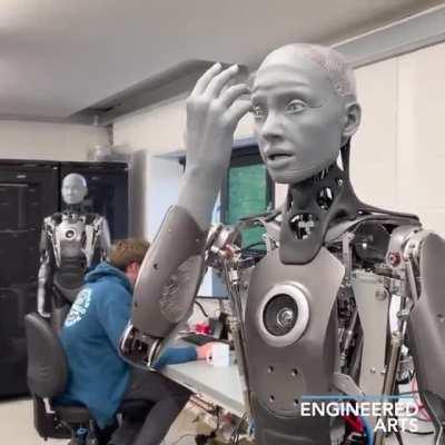 This robot with a face looks creepy