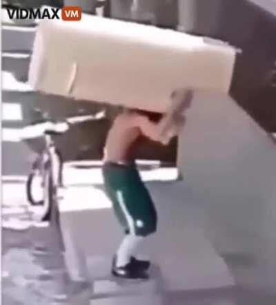 Strenght of crackhead