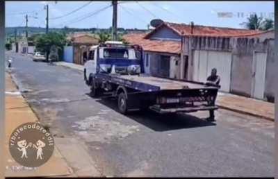 Bruh...this hurt, like really bad.