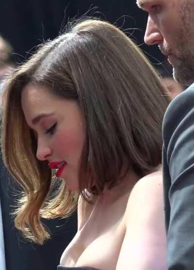 Red lips and rosy cheeks