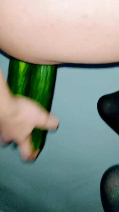 Two big 🥒 in my ass made me leak a lot 💦 Sorry for the shaking 😅 Just couldn't control myself