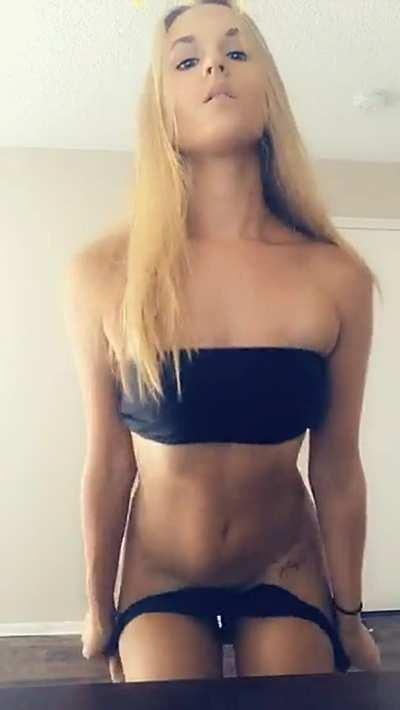 smash or pass?🥺🥺 (OC) 18y german please be honest