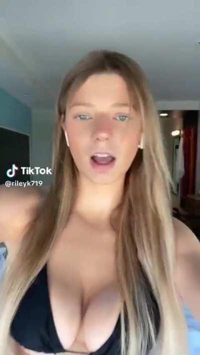 Captured & Released 😲 [@rileyk719]