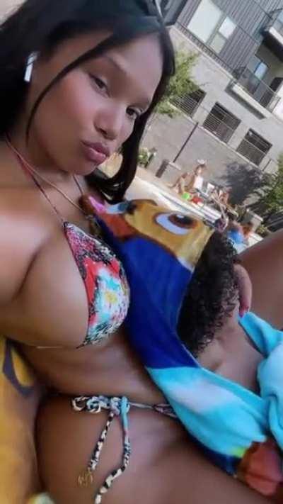 Mom vibe ( livinggoodlisa)