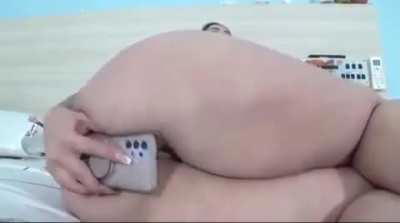 Britney Hunter puts her phone on her ass and farts