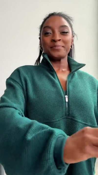 Simone Biles for Athleta is pure 🔥