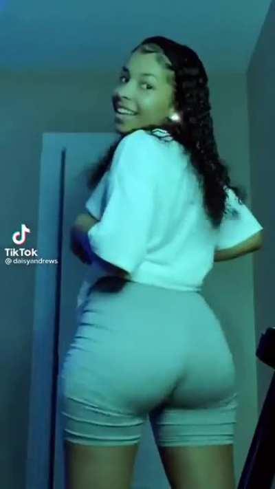 daisyandrews - Video #8633