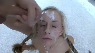 Born to get her pretty face glazed with jizz