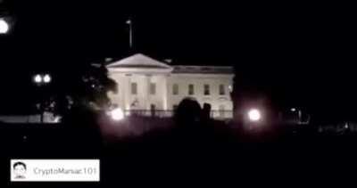 The White House’s lights turning off.