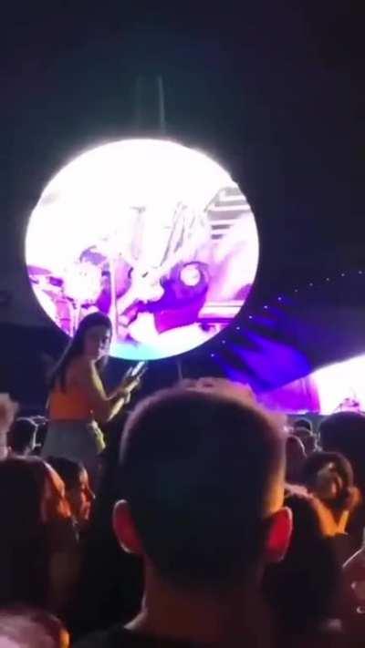 to be the main character 