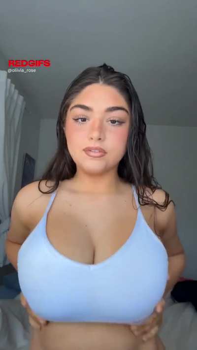 Who can creampie me 4 times a day?