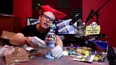 Idubbs gets a gum ball