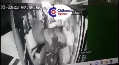 Internal cam of a crash between a passenger bus and a train