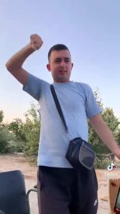 Pov:te preguntan tus padres si te drogas