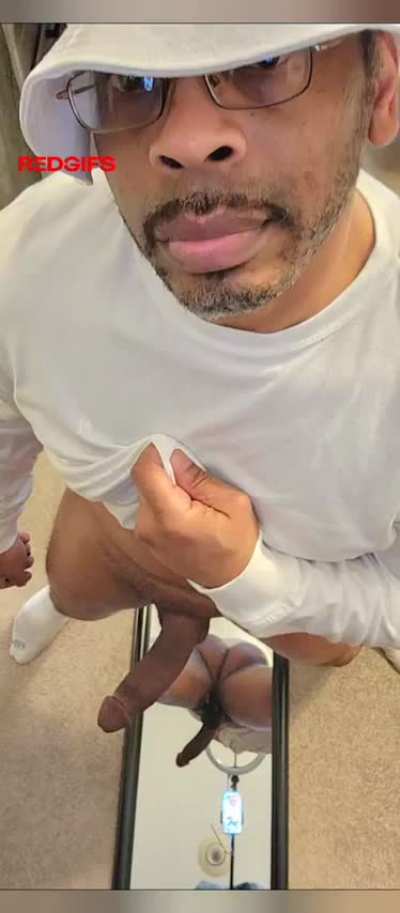 Which Dick pic do you like best?