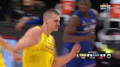 [Highlight] Jokic shows off his arms of an albatross after the basket