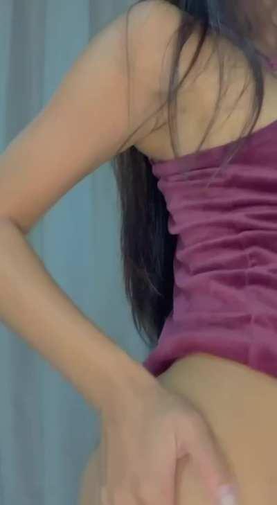 mind if I slide my dress off to show you my body? 😍💦