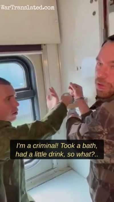 The Russian mobilized are going to travel while drunk. The paratroopers had the day off to go bathing, according to the video's uploader. In literally every wagon, this was the situation.